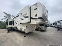 56055 - 42' 2019 Forest River Palomino Columbus 1492 383FB w/4 Slides Image 1