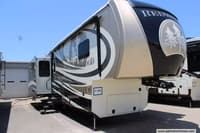 56288 - 41' 2014 Thor Redwood 38RL w/3 Slides Image 1