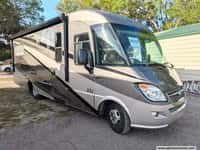 62933 - 25' 2011 Winnebago Via 25T w/Slide Image 1