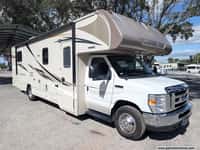 65113 - 33' 2018 Winnebago Minnie Winnie 31K w/Slide Image 1