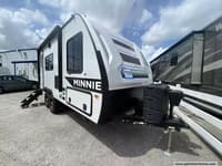 60142 - 21' 2023 Winnebago Micro Minnie 1720FB Image 1