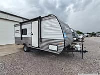 62926 - 22' 2023 Dutchmen Coleman Lantern 17R Image 1