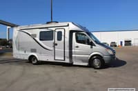 62098 - 25' 2013 Leisure Travel Unity 24MB w/Slide Image 1