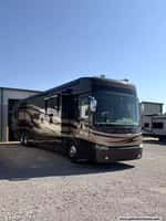 63747 - 45' 2007 Newmar Essex 4502 500hp Cummins w/4 Slides Image 1