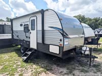 63406 - 21' 2021 Primetime Avenger Lt 17FQS w/Slide Image 1