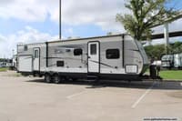 64225 - 36' 2017 Jayco Jay Flight 32BHDS w/2 Slides - Bunk House Image 1