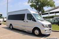 53212 - 24' 2019 Airstream Interstate Ext Lounge TOMMY BAHAMA Image 1