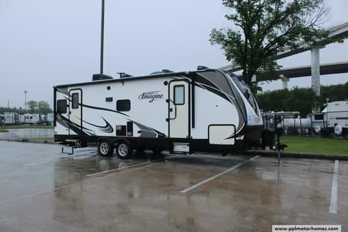 62707 - 29' 2018 Grand Design Imagine 2500RL w/Slide Image 1