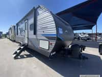 64400 - 28' 2022 Forest River Catalina Legacy 243RBS w/Slide Image 1