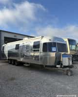 64988 - 35' 1994 Airstream Excella 35 Image 1