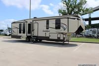 59351 - 40' 2018 Forest River Sandpiper 367DSOK w/3 Slides Image 1