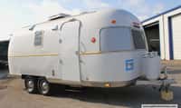 61915 - 22' 1973 Airstream ARGOSY Image 1