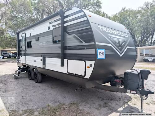 63014 - 27' 2022 Grand Design Transcend Xplor 221RB w/Slide Image 1