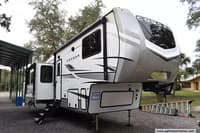 61080 - 35' 2025 Keystone Cougar 290RLS w/3 Slides Image 1