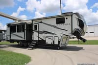 60509 - 39' 2021 Keystone Montana 351BH w/3 Slides - Bunk House Image 1