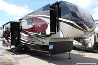 63590 - 38' 2020 Vanleigh RV Beacon 39FBB w/4 Slides & Generator Image 1