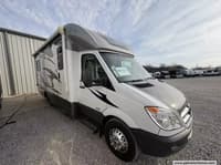 62195 - 25' 2014 Winnebago View 24V w/Slide Image 1