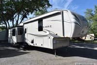 55760 - 40' 2017 Jayco Eagle 336FBOK w/3 Slides Image 1