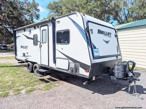 64140 - 25' 2019 Keystone Bullet Crossfire 2190EX w/Slide Image 1