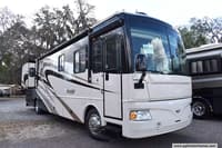 62439 - 38' 2007 Fleetwood Bounder 38V 300hp Caterpillar w/2 Slides Image 1