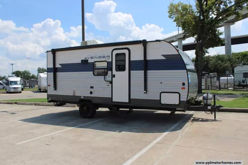 60784 - 21' 2022 Forest River Prime Time Avenger 17BHS w/Slide - Bunk House Image 1