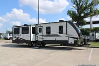 59666 - 36' 2021 Winnebago Voyage 3235RL w/2 Slides Image 1