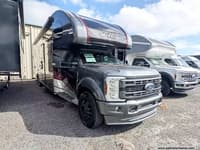 62776 - 37' 2024 Thor Omni RS36 Image 1