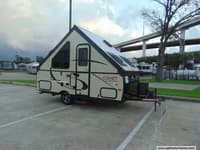 57945 - 16' 2015 Starcraft Comet 1232 Image 1