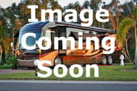 58834 - 43' 2009 Fleetwood Revolution Le 42K 400hp Cummins w/3 Slides Image 1