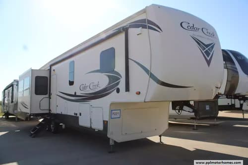 60926 - 42' 2020 Forest River Cedar Creek Silverback 37MBH w/4 Slides - Bunk House Image 1