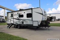 61021 - 25' 2022 Forest River Flagstaff Microlite 25FBLS Image 1