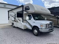 56363 - 28' 2017 Thor Freedom Elite 26HE w/Slide Image 1