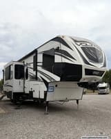 64715 - 42' 2015 Dutchmen Voltage V3895 w/3 Slides & Generator  - Toy Hauler Image 1