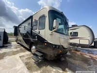 56140 - 39' 2006 Coachmen Cross Country SE 376DS 300hp Cummins w/2 Slides Image 1