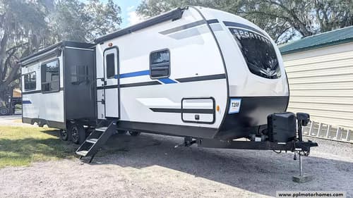 64922 - 36' 2022 Venture RV Sporttrek 327VIK w/2 Slides - Bunk House Image 1