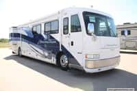 64420 - 40' 2000 American Coach American Dream 40DVS 350hp Cummins w/2 Slides Image 1