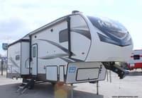 62448 - 32' 2020 Forest River Wildcat 290RL w/3 Slides Image 1