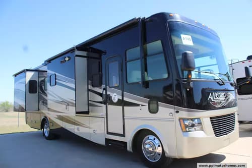 62567 - 34' 2012 Tiffin Allegro Open Road 34TGA w/3 Slides Image 1
