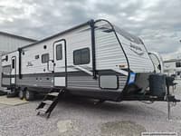 60879 - 37' 2022 Jayco Jay Flight 32BHDS w/2 Slides - Bunk House Image 1