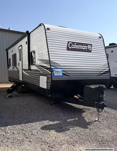 63962 - 32' 2021 Dutchmen Coleman Lantern 270TQ - Toy Hauler Image 1