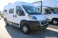 62746 - 17' 2023 Winnebago Solis Pocket 36A Image 1