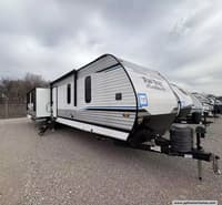 61785 - 38' 2024 Crossroads Fun Time Series 340JM w/3 Slides Image 1