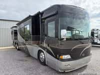 63502 - 43' 2008 Country Coach Allure Founders Edition 420FE 425hp Caterpillar w/4 Slides Image 1