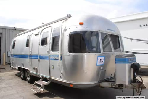 62987 - 25' 1992 Airstream Excella 25 Image 1