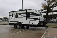 61667 - 23' 2022 Heartland Mallard 210RB w/Slide Image 1