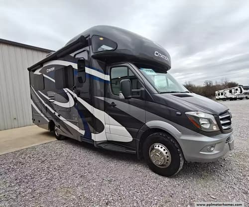 62703 - 26' 2019 Thor Citation 24SJ w/Slide Image 1