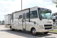 64281 - 35' 2008 Tiffin Open Road 35TSA 300hp Cummins w/3 Slides Image 1