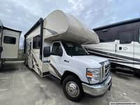 58034 - 29' 2019 Thor Chateau 28Z w/Slide Image 1