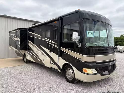 62964 - 36' 2011 Fleetwood Fiesta Lx 34B w/3 Slides - Bunk House Image 1