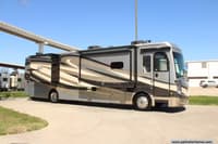 55194 - 39' 2017 Fleetwood Discovery 38K 360hp Cummins w/3 Slides Image 1